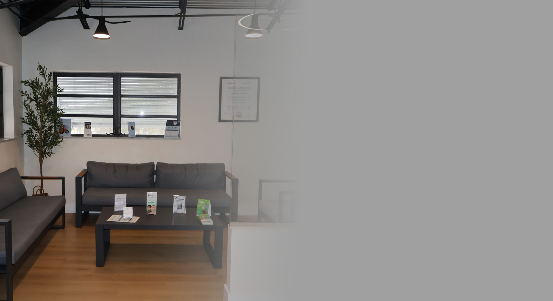 Dental Implant Center